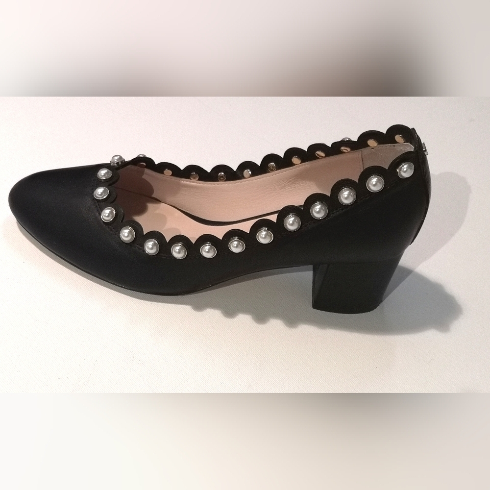 Kate Spade Marvel Pearl-Studded Block-Heel Pumps - Black sz 7.5
